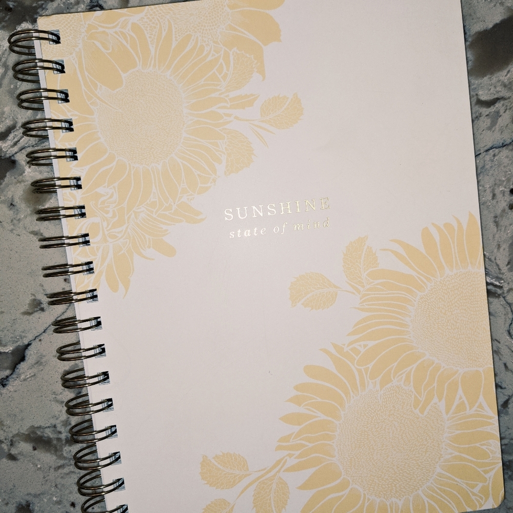 Fringe Sunflower Notebook (NEW!) - Picture 2 of 5